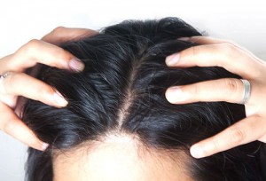 Массаж головы от выпадения волос