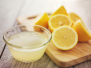 Лимонный сок для приготовления маски